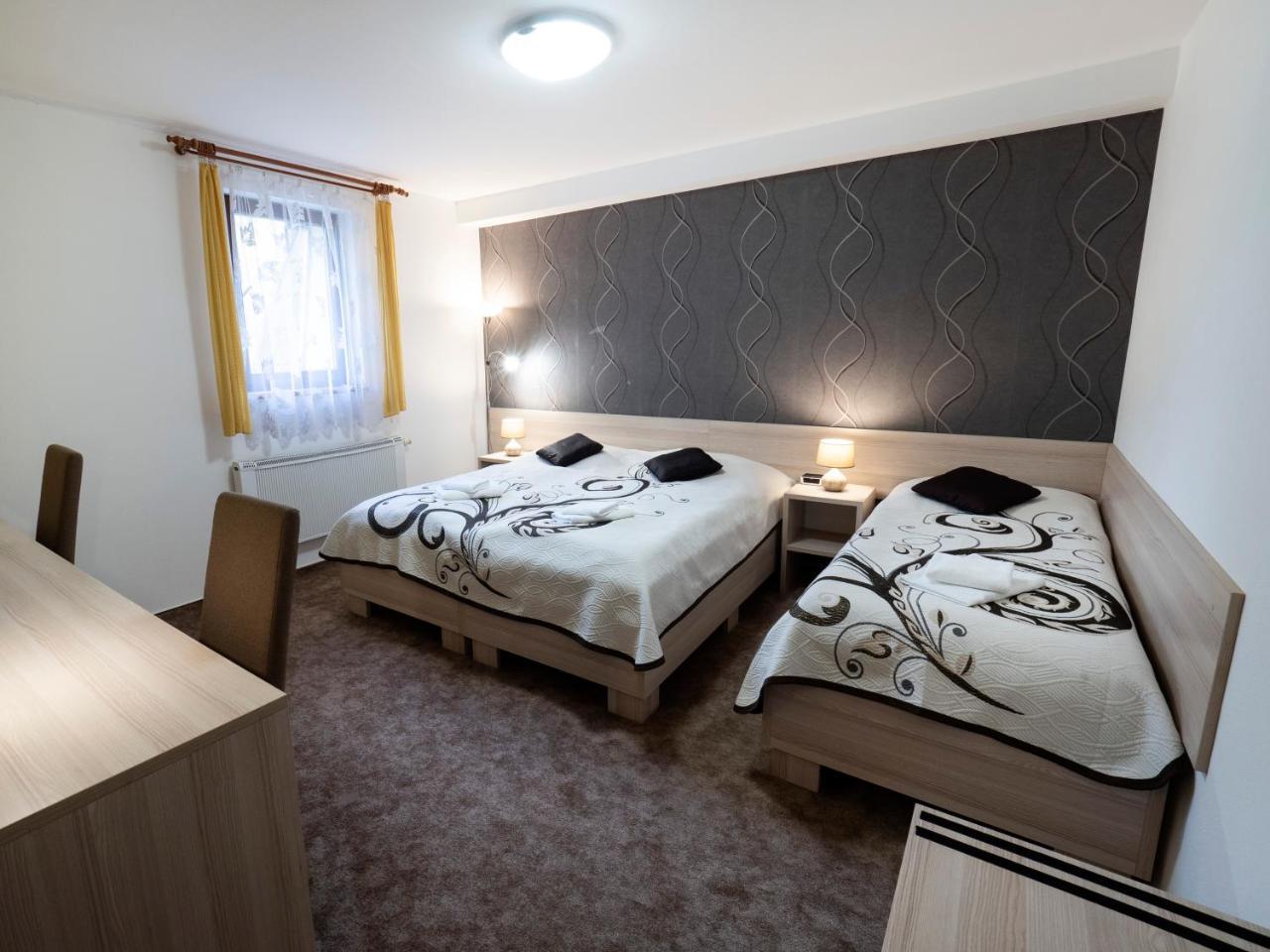 Penzion Almada Zvolen Dış mekan fotoğraf